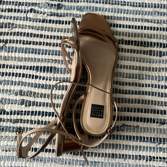 Bronze/Gold Heels - Picture 4 of 4